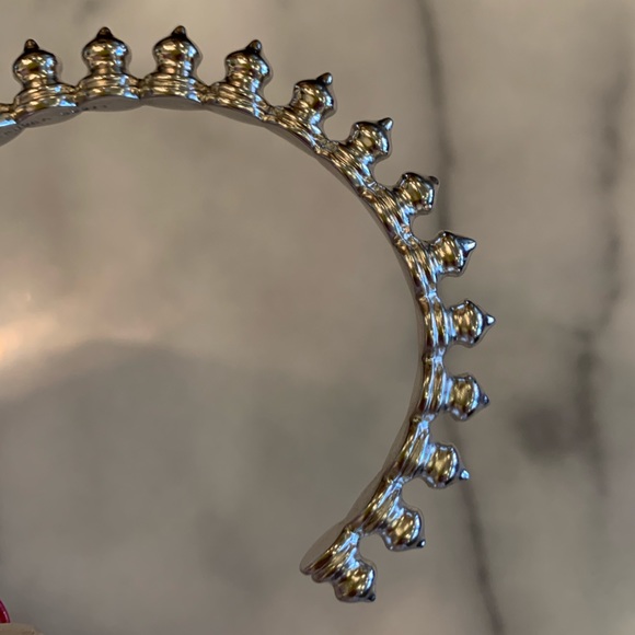 KENDRA SCOTT Silver Rory Spiked Cuff Bracelet - Picture 6 of 7